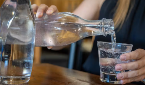 The Calm Within a Glass: Understanding the Simplicity of Still Water