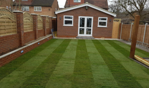 How Local Experts Can Transform Your Outdoor Space 